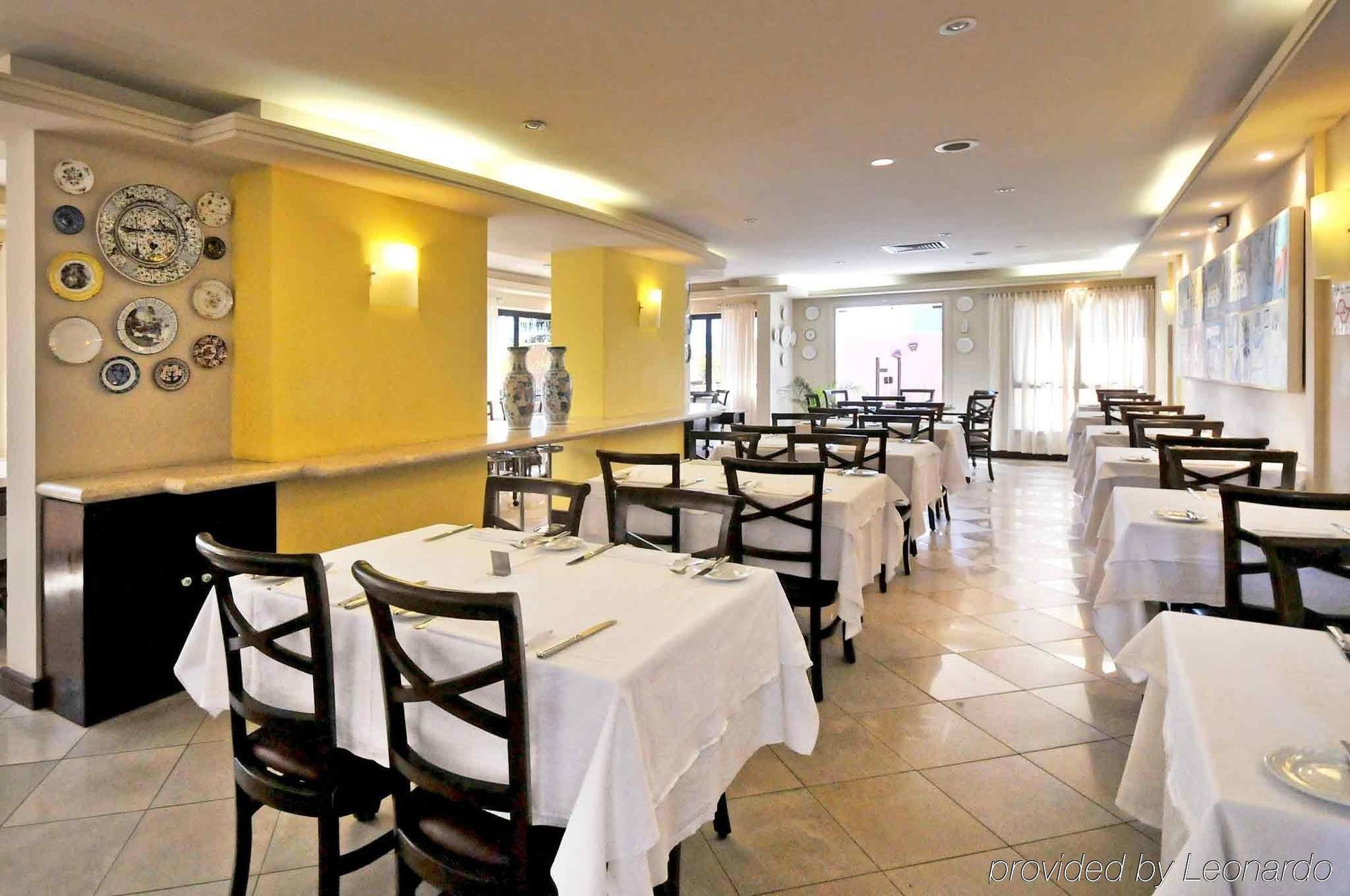 Marsala Apart Hotel 무지다스크루제스 레스토랑 사진