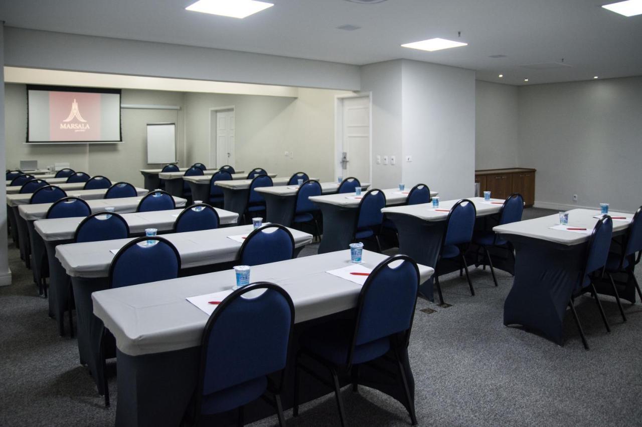 Marsala Apart Hotel 무지다스크루제스 외부 사진